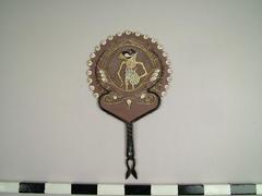 Fan, Wayang Figure