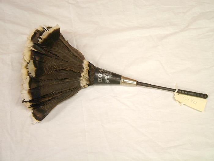 Duster, Feather