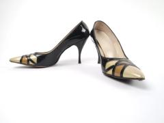 Shoes (1 Pr.)