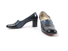 Shoes, Woman's