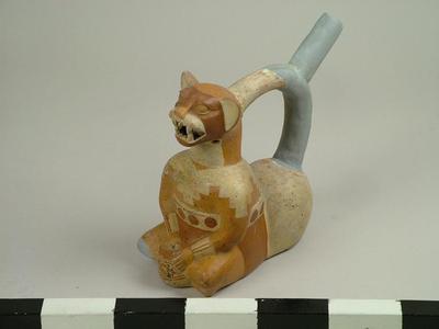 Pot, Moche Feline