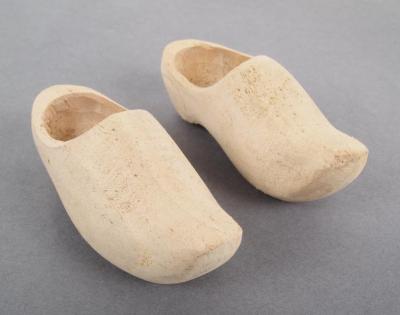 Wooden Shoes, Miniature 