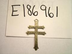 Pendant, Reproduction