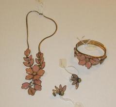 Necklace, Bracelet, Earrings (4 pcs)