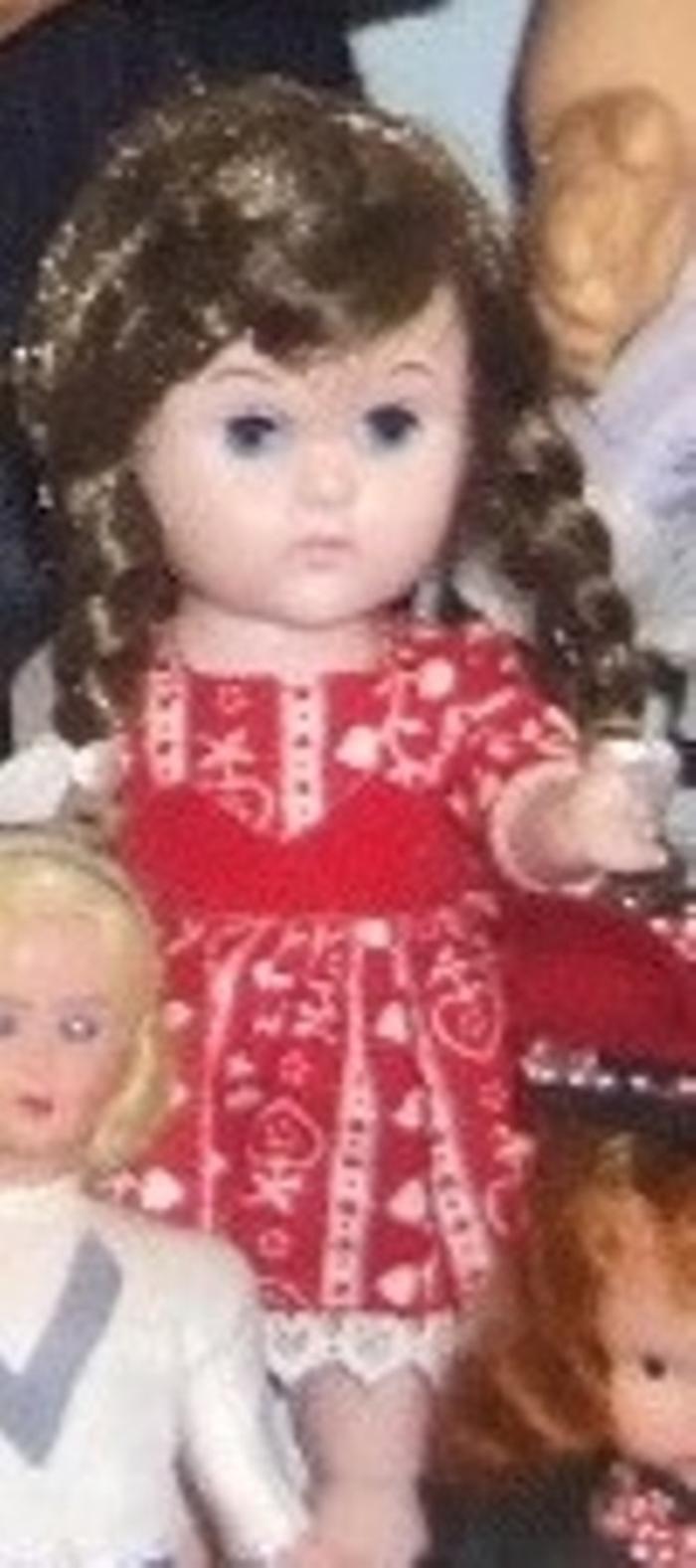 'ginny' Doll In Red And White Dress