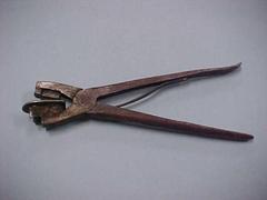 Cobbler's Leather Punch