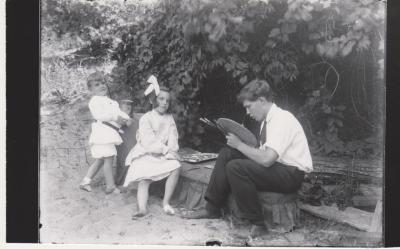 Photograph, Children at the beach