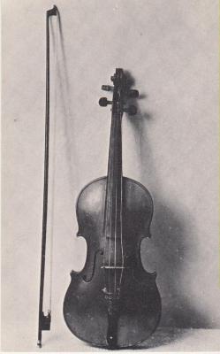 Postcard, "Pa's Fiddle"