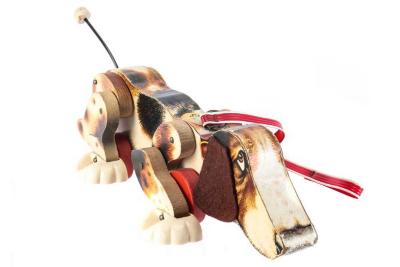Snoopy Sniffer Pull Toy