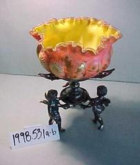 Berry Bowl On Stand
