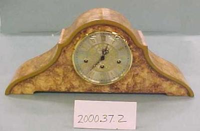 Faux Marble Mantel Clock