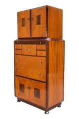 Gentleman's Dresser