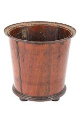 Wastebasket