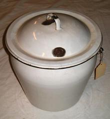 Chamber Pot