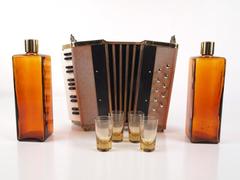 Set, Decanter
