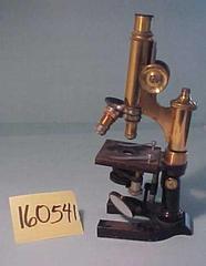 Microscope