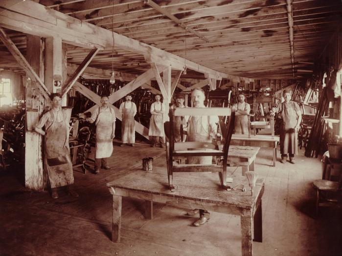 Photograph, Mueller And Slack Furniture Company, Rubbing Department