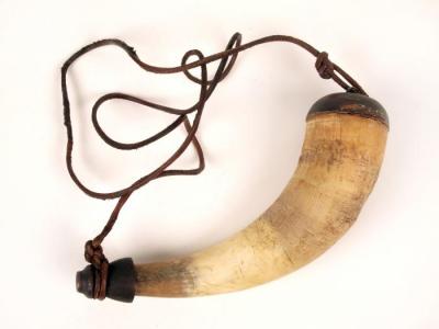 Horn, Powder