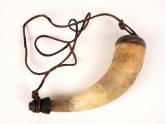 Horn, Powder
