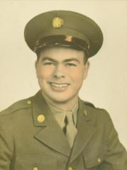 Military Photo of Bob Hext