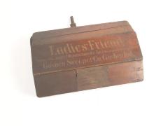 Carpet Sweeper, Ladies' Friend