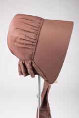 Quaker Bonnet