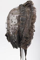 Mourning Bonnet