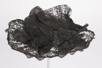 Mourning Hat