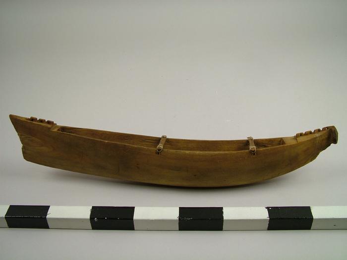 Model, Canoe