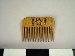 Comb