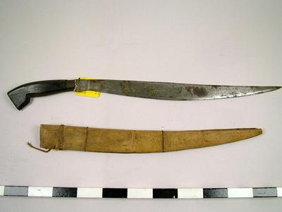 Knife (machette) And Sheath
