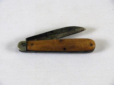 Knife, Pocket
