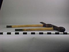 Ax (2)