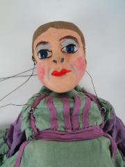 Marionette, Woman