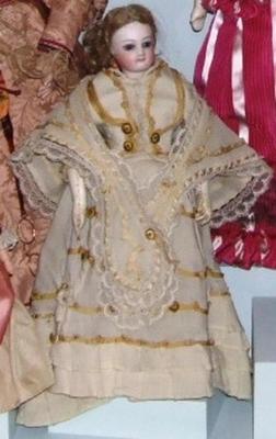 Fashion Doll, Bisque Swivel-head Woman In Tan Dress
