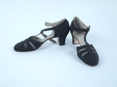 Black Cut-out Toe T-strap Heel