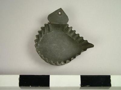 Handle With Hanger, Oil Lamp